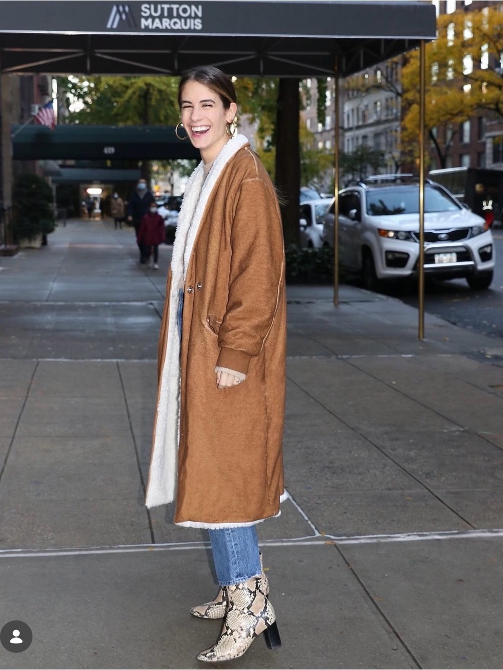 Something Navy Reversible Teddy Coat in Camel - Picture 7 of 12